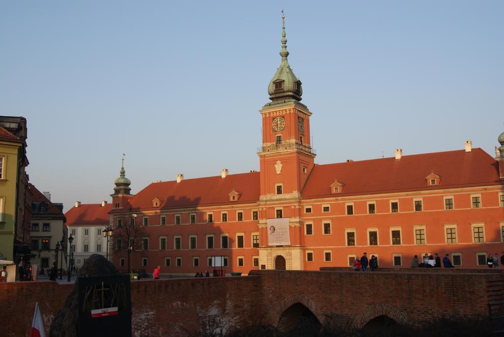 Apartment Castle Square Z Widokiem Na Plac Zamkowy I Zamek Krolewski Varşova Oda fotoğraf