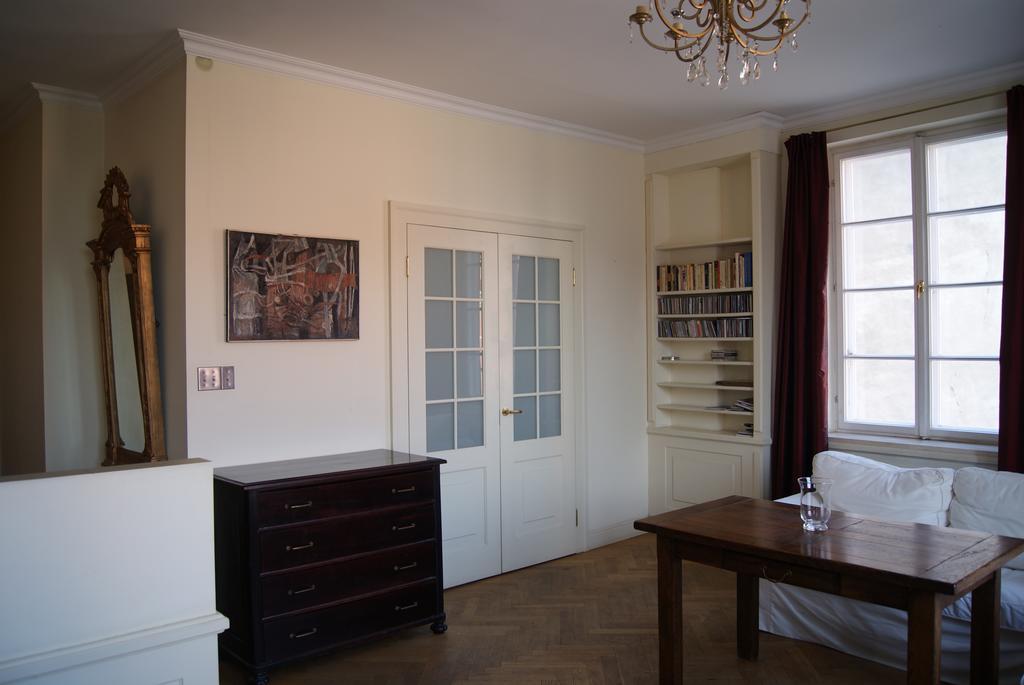 Apartment Castle Square Z Widokiem Na Plac Zamkowy I Zamek Krolewski Varşova Oda fotoğraf